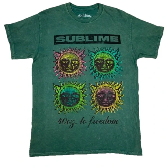 New Sublime 40 OZ To Freedom Band Tee Shirt Size Medium - Picture 1 of 4